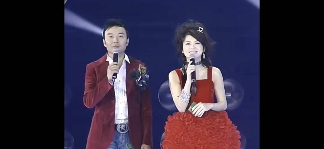 李湘气得翻出了瘦瘦的照片……她年轻时确实是仙女啊<strong></p>
<p>比特币价格</strong>！