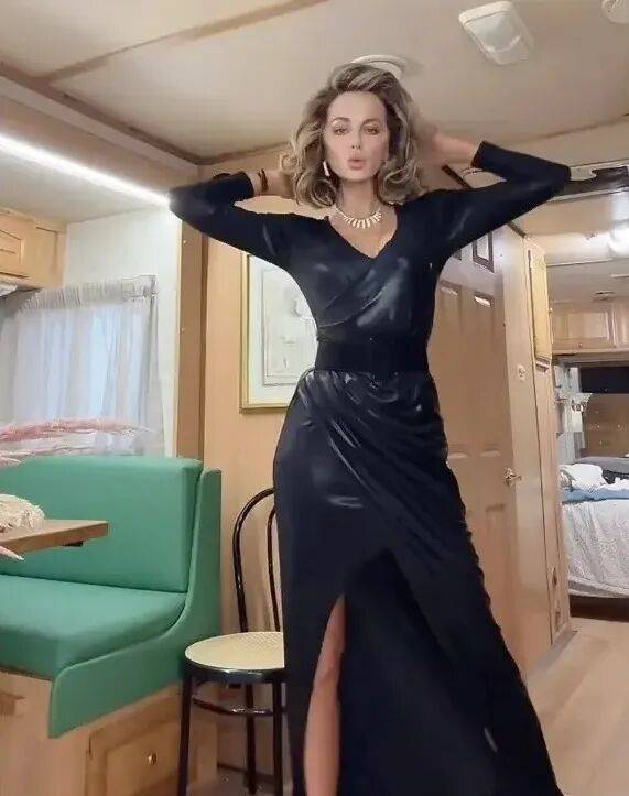 最美吸血鬼如今瘦成骷髅<strong></p>
<p>ETH价格</strong>？《珍珠港》女主究竟怎么了？