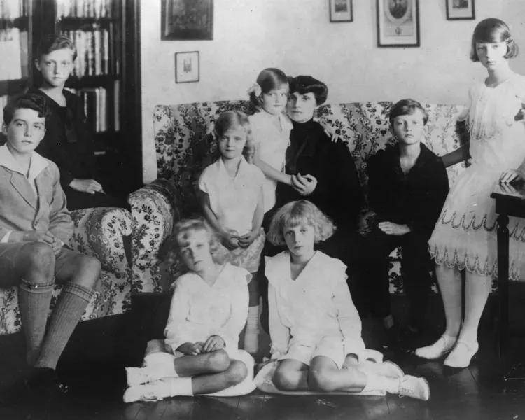 失踪百年的欧洲王室诅咒之钻重现<strong></p>
<p>以太坊价格</strong>，背后藏着一位忠贞皇后的惊人布局