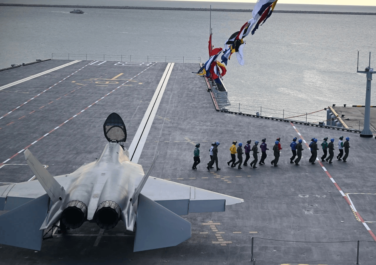 高市早苗通知全球<strong></p>
<p>USDT价格</strong>，不撤回涉台言论，话音刚落，解放军攻击11亮相