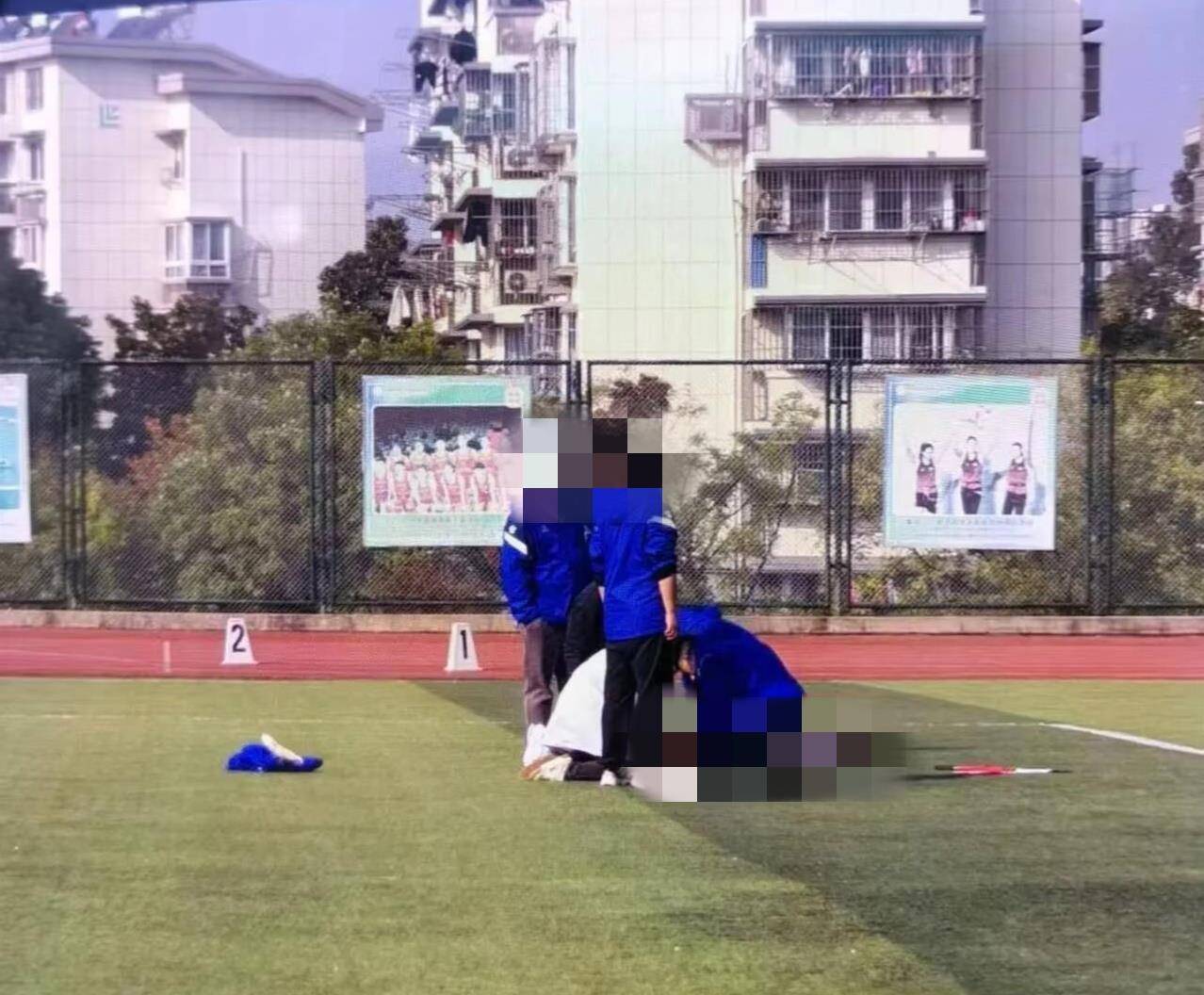 南京一学生在运动会上跑200米时倒地去世<strong></p>
<p>USDT价格</strong>，官方：深感痛心，已与亲属沟通妥善处理