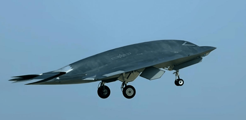 福建舰上班后<strong></p>
<p>USDT价格</strong>，中国空军也不藏了！轰隆一声巨响，歼20旁多了架新战机