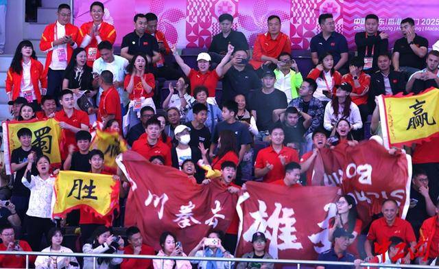 全运会拳击男子80公斤级决赛<strong></p>
<p>USDT价格</strong>，王小保夺冠！