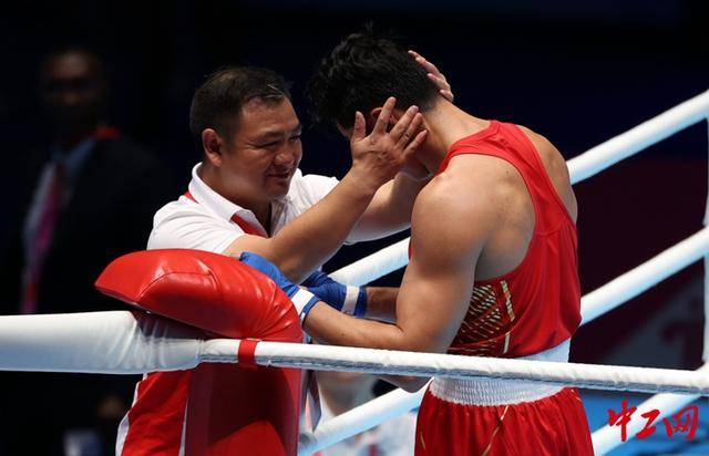 全运会拳击男子80公斤级决赛<strong></p>
<p>USDT价格</strong>，王小保夺冠！