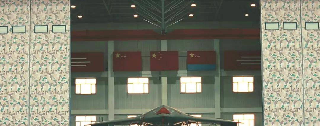 代号“玄龙”！攻击-11官宣服役<strong></p>
<p>泰达币价格</strong>，与歼-20、歼-16编队飞行