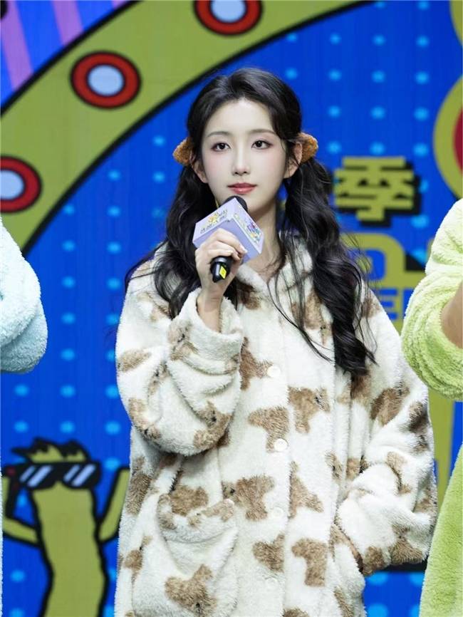 《单排喜剧大赛2》抖音首播炸场<strong></p>
<p>瑞波币价格</strong>！全民造星引爆追综热潮