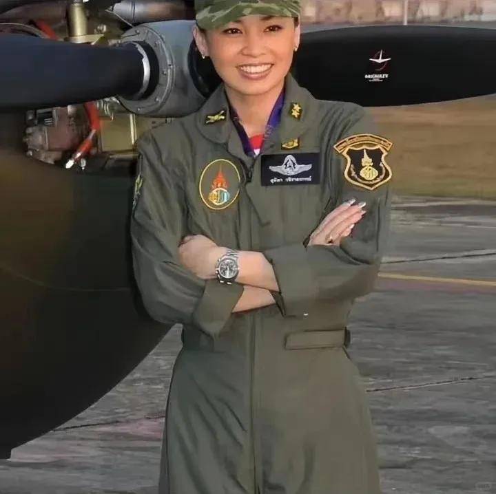 泰国王后访华“穿搭九宫格”出圈<strong></p>
<p>瑞波币价格</strong>，隆重珠宝展现用心诚意