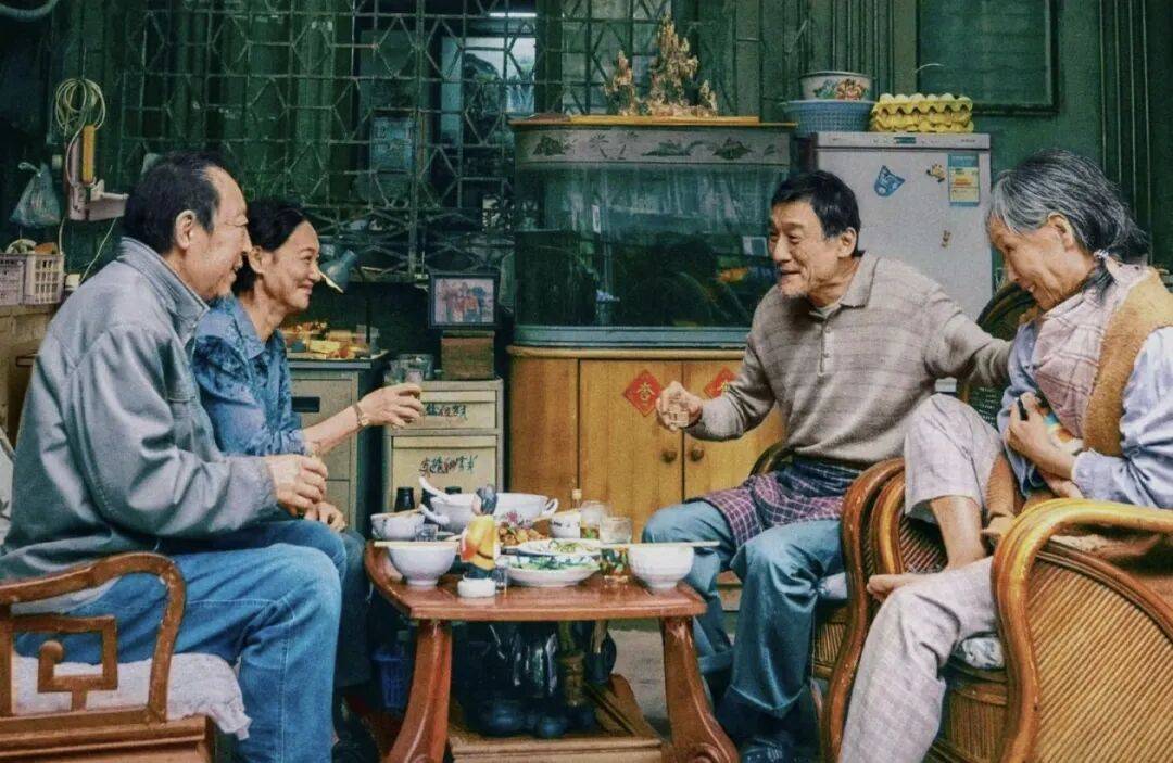 第一批丁克老后<strong></p>
<p>DOT价格</strong>，“伴侣能陪一程，但最后都要靠自己”