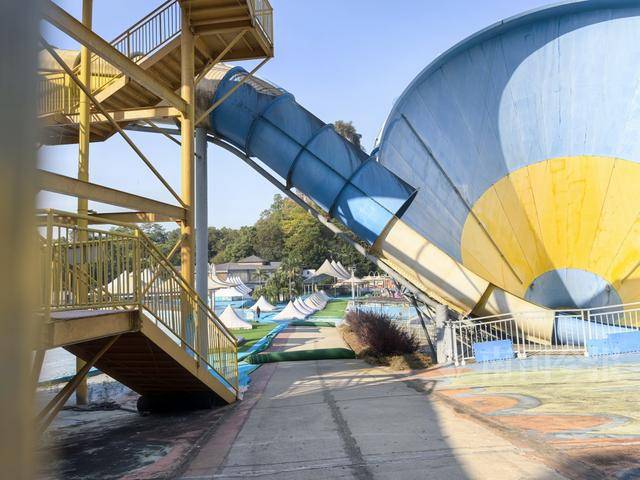 柳州雀儿山公园水上世界要拆迁<strong></p>
<p>DOT价格</strong>?园方回应