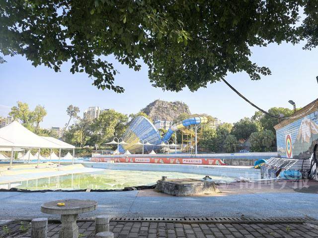 柳州雀儿山公园水上世界要拆迁<strong></p>
<p>DOT价格</strong>?园方回应