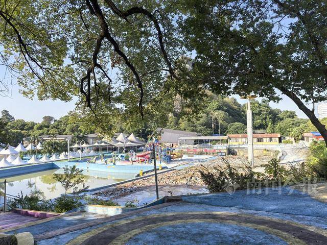 柳州雀儿山公园水上世界要拆迁<strong></p>
<p>DOT价格</strong>?园方回应