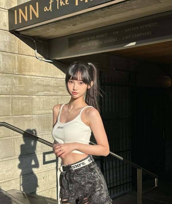 林俊杰疑似恋情曝光 与女子穿情侣装逛街被偶遇