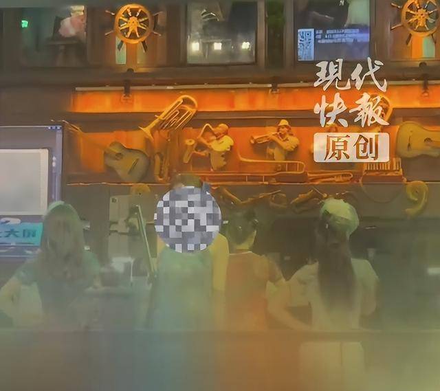 罚款9万元<strong></p>
<p>ADA价格</strong>!徐州一烧烤店擅自举办男模秀、旗袍美女等演出