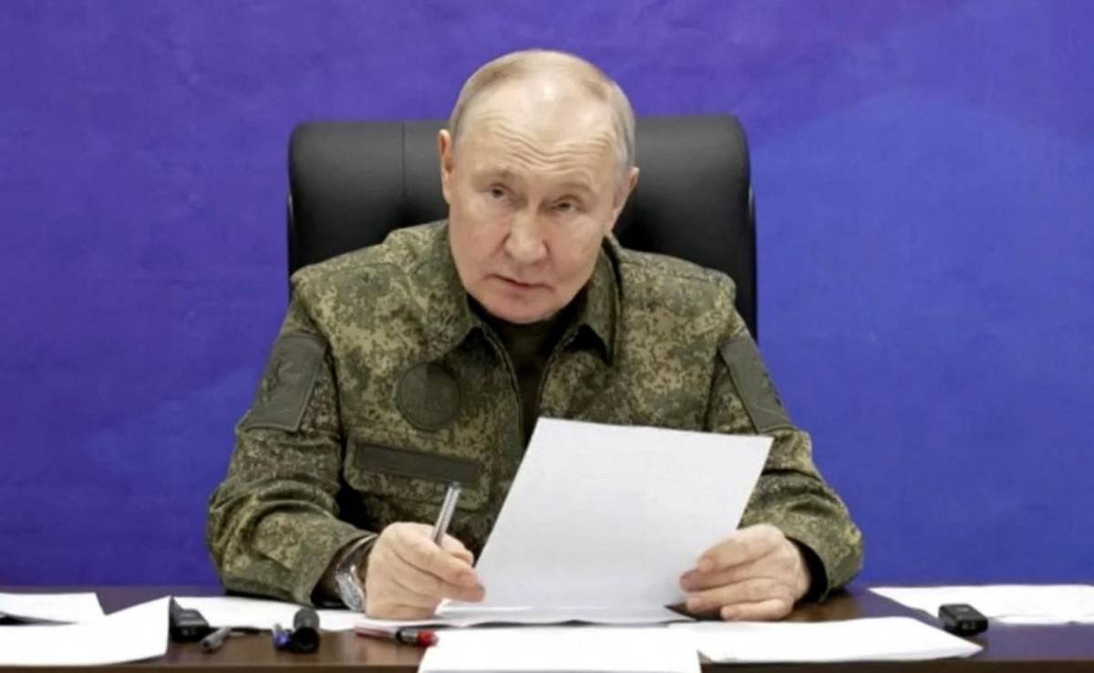 俄军宣布正式占领红军城！俄罗斯伤亡五万人，大批乌军尸横遍野，最后决战即将打响