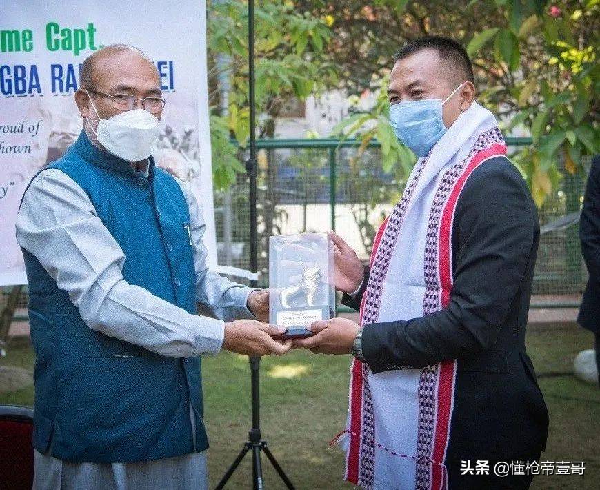 第一个扑向祁团长的印军黄种人面孔<strong></p>
<p>BCH价格</strong>,他到底是什么人?