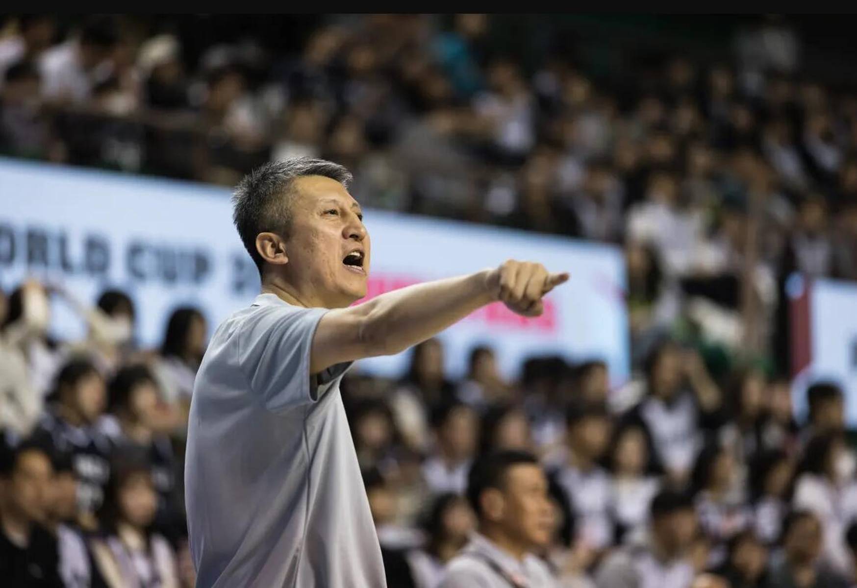 深度-没有优秀后卫支撑<strong></p>
<p>BCH价格</strong>,男篮变成了失去眼睛的猎鹰