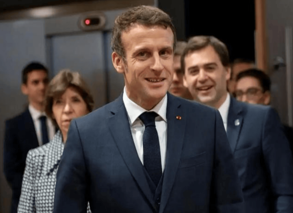 马克龙即将启程访华<strong></p>
<p>BCH价格</strong>,有人急了:这次必须谨言慎行,不要重蹈覆辙!