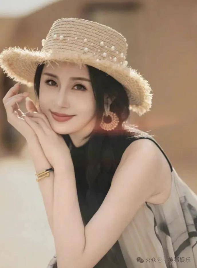 又一对魔幻的圈内姐弟恋曝光<strong></p>
<p>BSV价格</strong>!这组合有点太超前了......