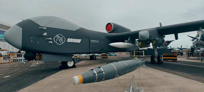 中国“空中航母”首飞成功<strong></p>
<p>比特币价格</strong>！