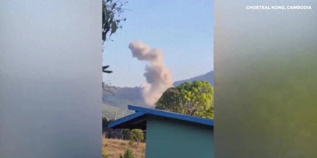 柬埔寨出动PHL-03型300毫米远火<strong></p>
<p>虚拟货币交易</strong>,3发火箭弹准确命中泰军据点?