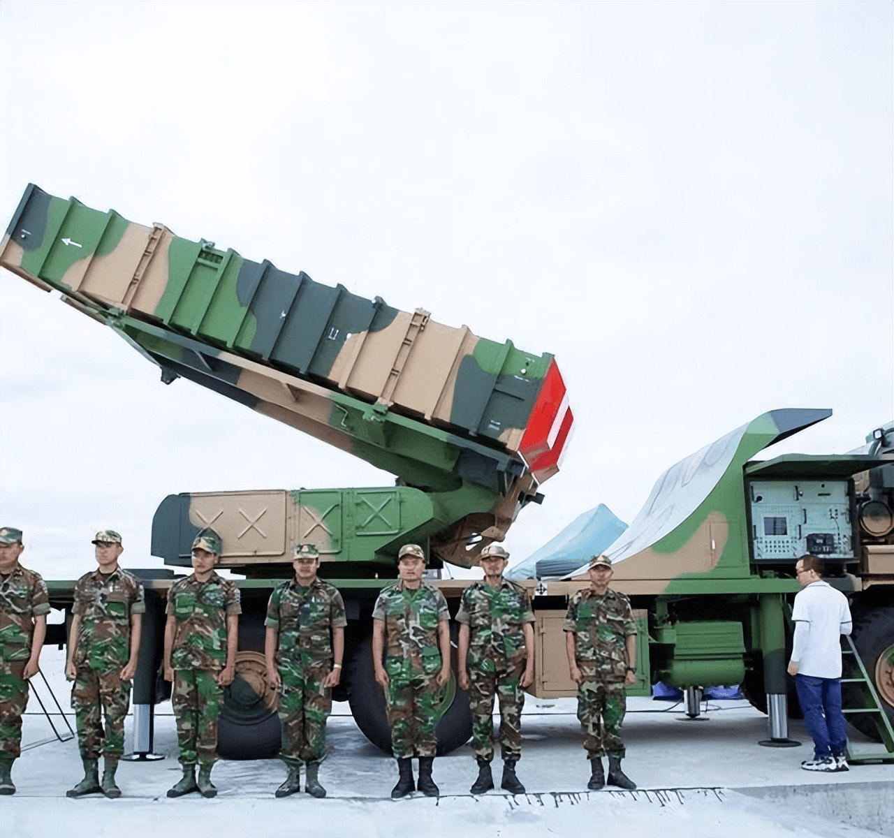 炸大桥<strong></p>
<p>虚拟货币交易</strong>，炸赌场，F-16突防红旗12，泰国拒绝停火，跟特朗普唱反调