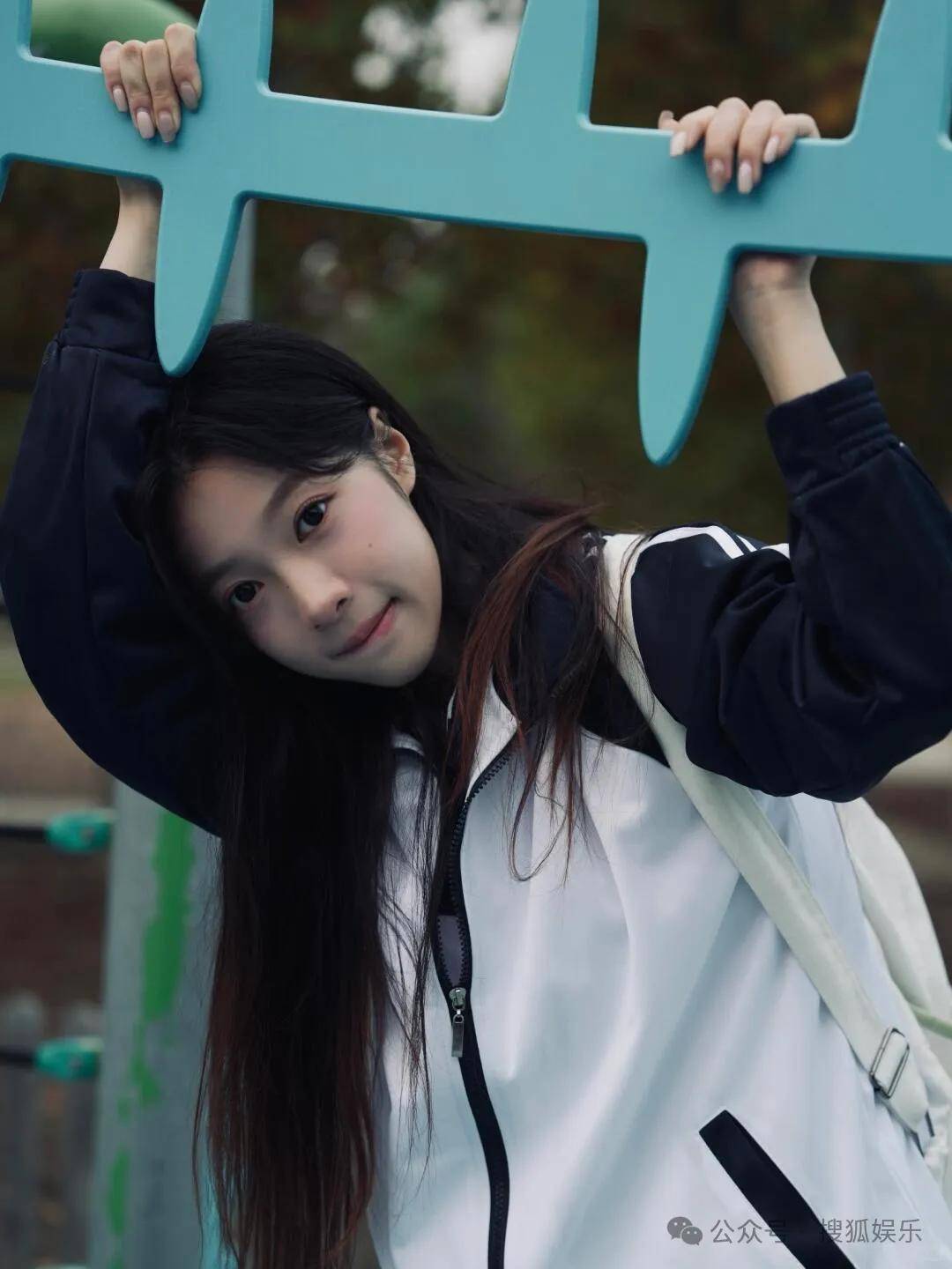 刚开年又曝一对相差15岁的恋情？他这一周两段绯闻真是连环暴击啊<strong></p>
<p>区块链虚拟货币</strong>！