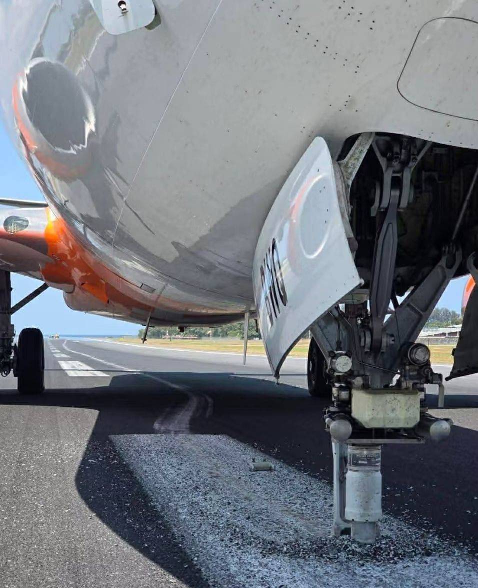 突发!印客机在泰国普吉硬着陆后前轮脱落<strong></p>
<p>虚拟货币网站</strong>,跑道受损机场临时关闭,多趟航班延误或取消,普吉领办:已与机场沟通,妥善安排滞留中国旅客